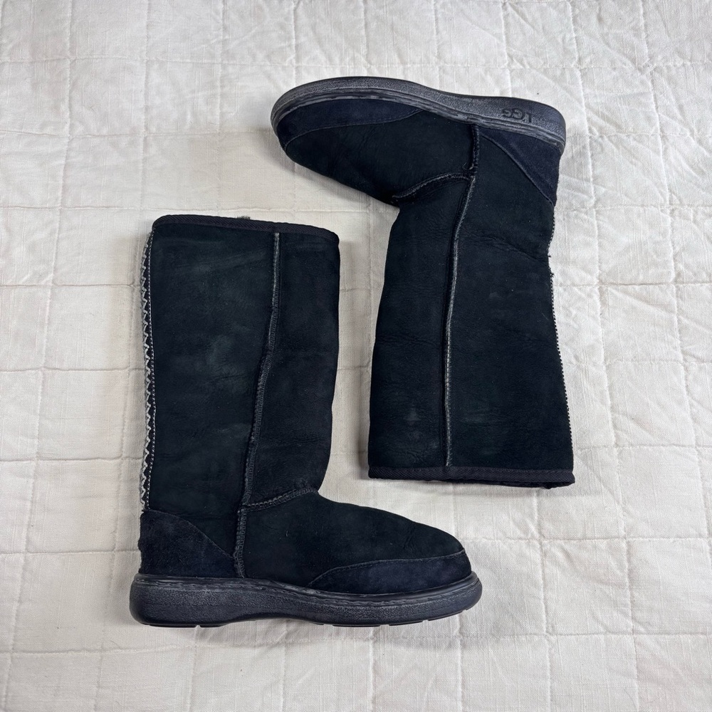 UGG Unisex M4 L5 Black Tasman Braid Shearling Boot USA Winter Snow Comfort